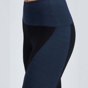 Koral Pretender Blue & Black Leggings -Small
